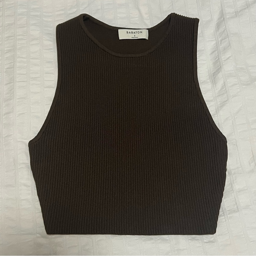 Aritzia Babaton Sculpt Knit Racer Cropped Tank